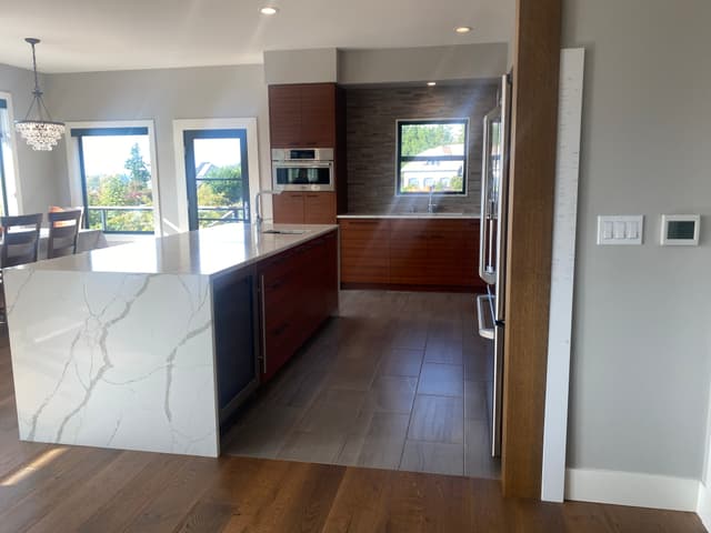 Kitchen island