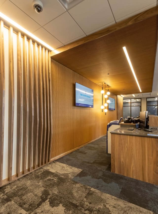 Reception counter